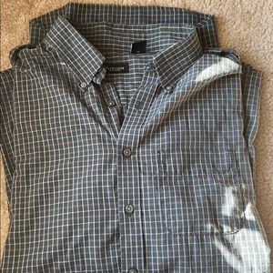 Van Heusen Green plaid button down shirt